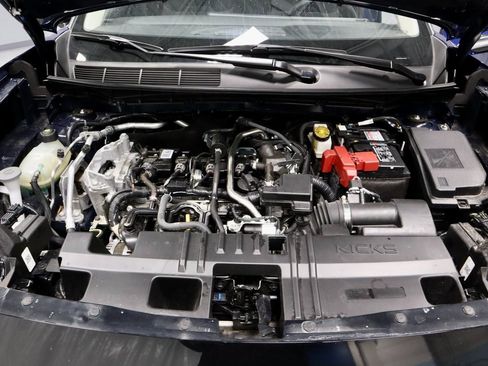 Certified 2025 Nissan Kicks SV w/ SV Premium Package image 17