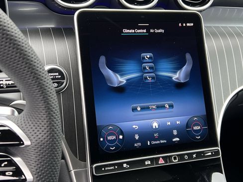 New 2026 Mercedes-Benz GLC 300 4MATIC image 19