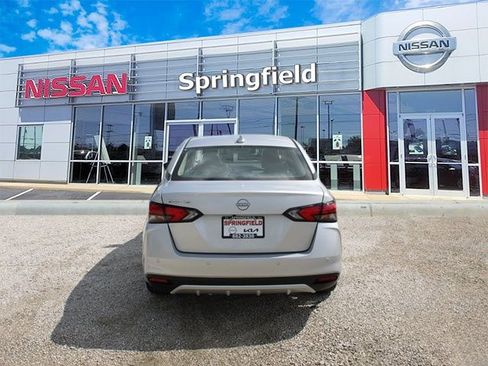 New 2025 Nissan Versa SV w/ Trunk Package image 5
