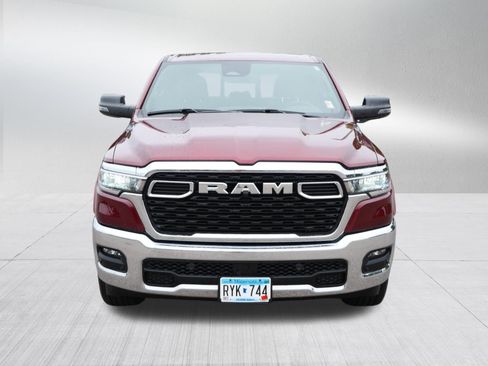 Used 2025 RAM 1500 Big Horn AWD/4WD image 2