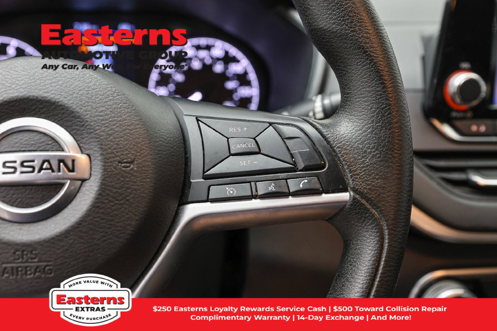 Used 2022 Nissan Altima 2.5 S FWD image 16