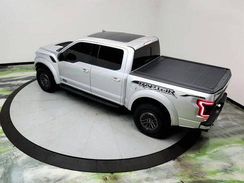 Used 2019 Ford F150 Raptor w/ Equipment Group 802A Luxury image 35