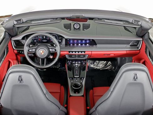 New 2026 Porsche 911 Carrera image 20