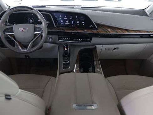 Used 2021 Cadillac Escalade Premium Luxury Platinum image 29