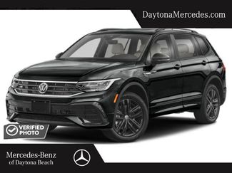 Used 2022 Volkswagen Tiguan SE R-Line FWD video 1