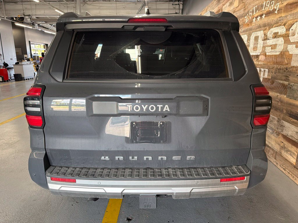Used 2026 Toyota 4Runner Limited AWD/4WD image 7