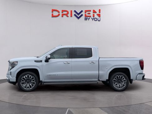 New 2026 GMC Sierra 1500 Denali Ultimate AWD/4WD image 2