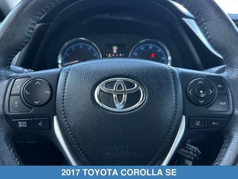 Used 2017 Toyota Corolla SE FWD image 23