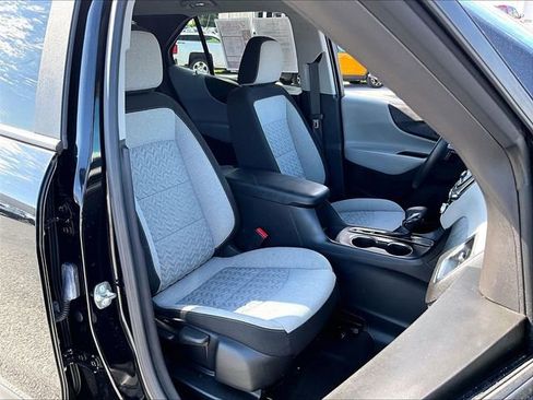 Used 2024 Chevrolet Equinox LS w/ LS Convenience Package FWD image 11