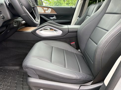 Certified 2025 Mercedes-Benz GLE 350 4MATIC image 18