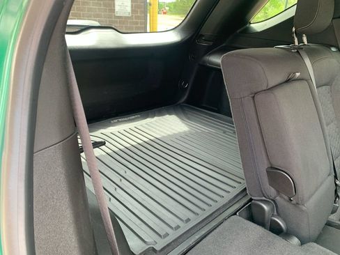 Used 2019 Chevrolet Equinox LT w/ Driver Convenience Package FWD image 23