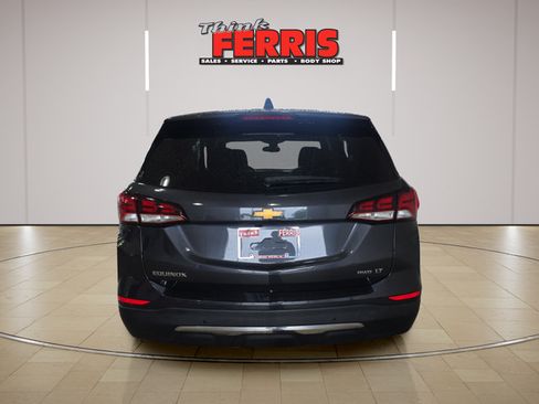 Used 2022 Chevrolet Equinox LT AWD/4WD image 4