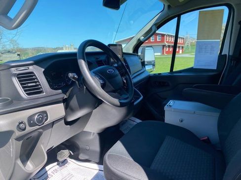 Used 2020 Ford Transit 250 Low Roof AWD image 9