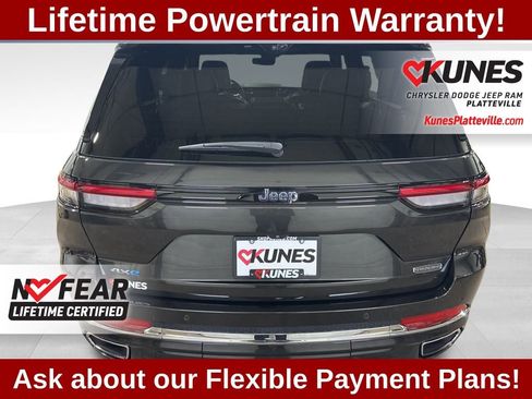 Used 2023 Jeep Grand Cherokee Overland w/ Luxury Tech Group IV image 9