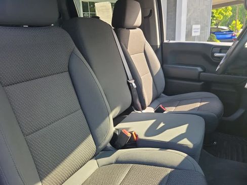 Used 2020 Chevrolet Silverado 1500 Custom w/ Custom Value Package AWD/4WD image 21