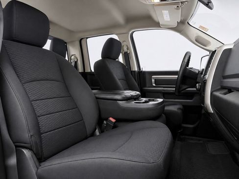 Used 2019 RAM 1500 Warlock AWD/4WD image 21