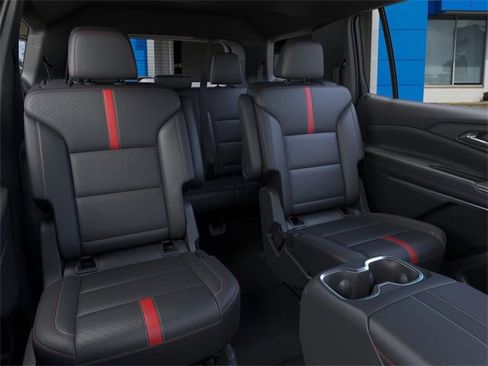 New 2026 Chevrolet Traverse RS image 17