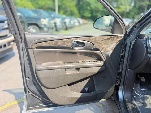 Used 2013 Buick Enclave Leather AWD/4WD image 26