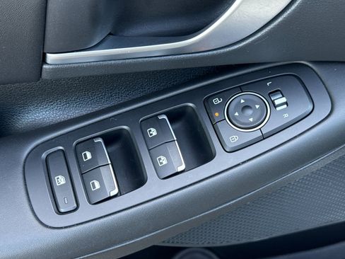 Used 2024 Hyundai Sonata SEL w/ Convenience Package image 11