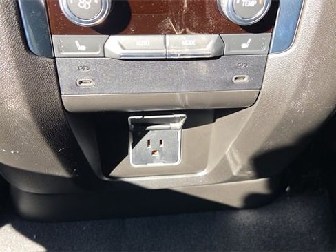 New 2026 GMC Yukon XL Denali w/ Sun & Power Step Package image 33