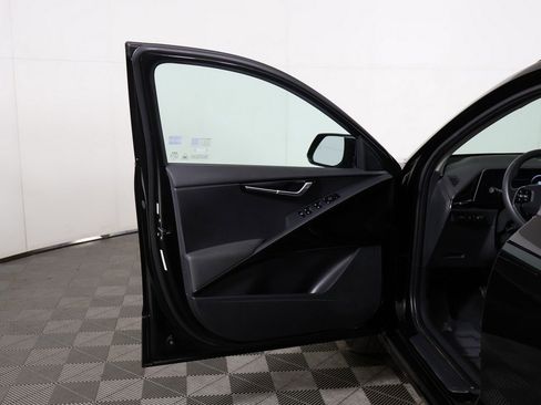 Used 2024 Kia Niro Wind image 19