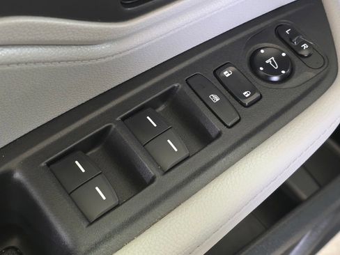 Used 2021 Honda Odyssey EX-L image 22