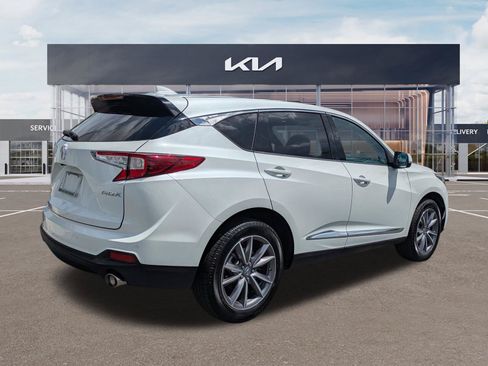 Used 2020 Acura RDX w/ Technology Package FWD image 4