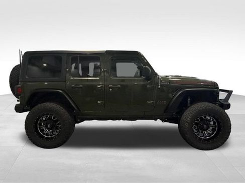 Used 2021 Jeep Wrangler Unlimited Rubicon w/ Cold Weather Group AWD/4WD image 4