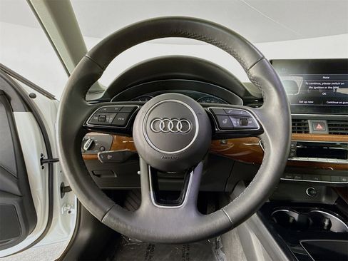 Certified 2022 Audi A4 2.0T Premium w/ Convenience Package image 11