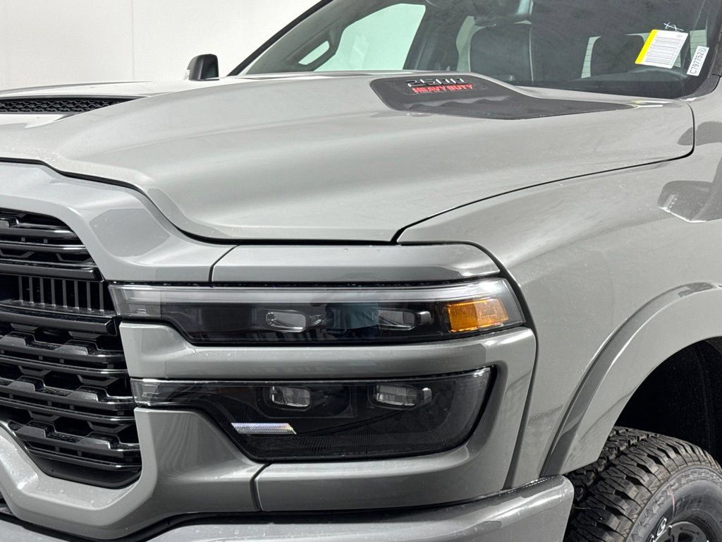 New 2027 RAM 2500 Limited AWD/4WD image 2