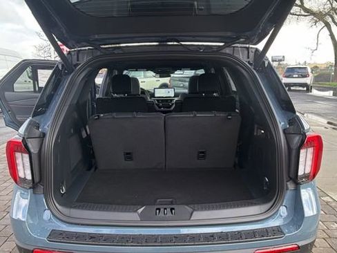 New 2026 Ford Explorer ST w/ Sun And Sound Package image 11