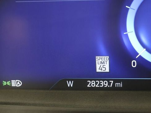 Used 2022 Ford Explorer ST w/ Equipment Group 401A image 19