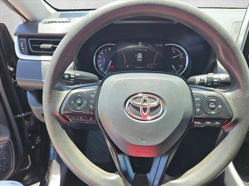 Used 2024 Toyota RAV4 XLE FWD image 13