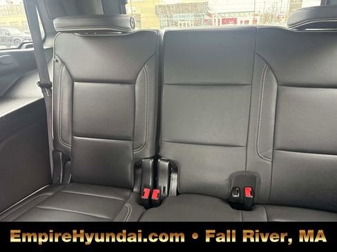 Used 2023 Chevrolet Tahoe Premier w/ Premium Package 2 AWD/4WD image 17