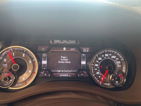 Used 2022 RAM 2500 Limited AWD/4WD image 23