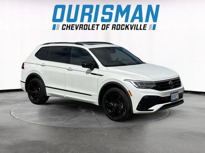 Used 2024 Volkswagen Tiguan SE R-Line