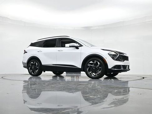 Used 2025 Kia Sportage SX image 35