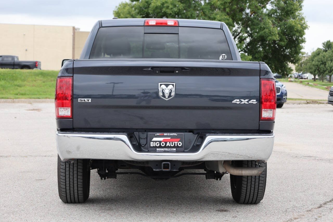 Used 2016 RAM 1500 Classic SLT AWD/4WD image 10