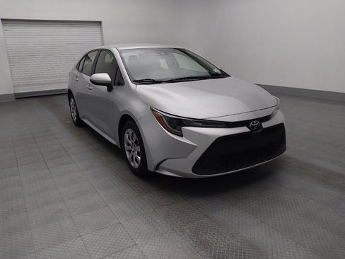 Used 2021 Toyota Corolla LE image 14