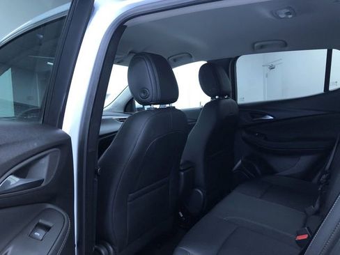 Used 2025 Buick Encore GX Preferred image 20