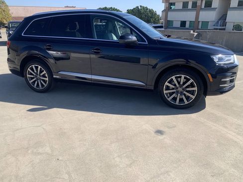 Used 2017 Audi Q7 3.0T Premium AWD/4WD image 5