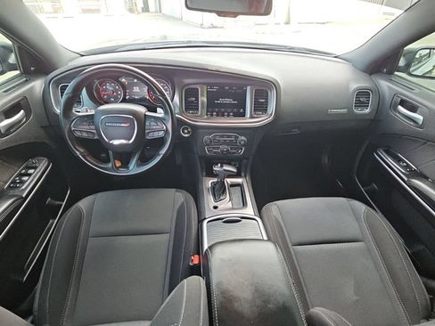Used 2020 Dodge Charger SXT AWD/4WD image 25