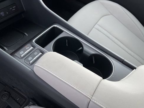 Used 2026 Hyundai Sonata Limited image 23