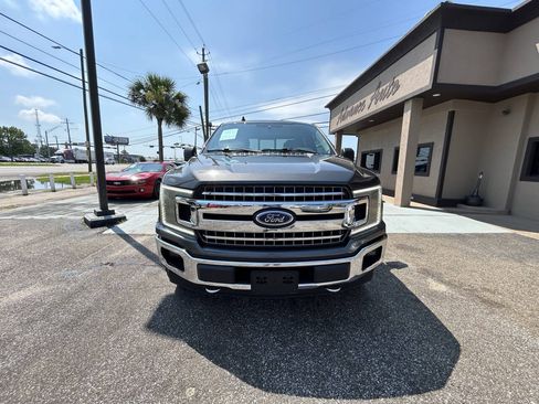Used 2019 Ford F150 XLT w/ Equipment Group 302A Luxury AWD/4WD image 3