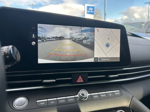 Certified 2025 Hyundai Elantra SEL w/ Cargo Package image 19