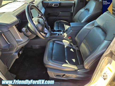 Certified 2025 Ford Bronco Outer Banks AWD/4WD image 8