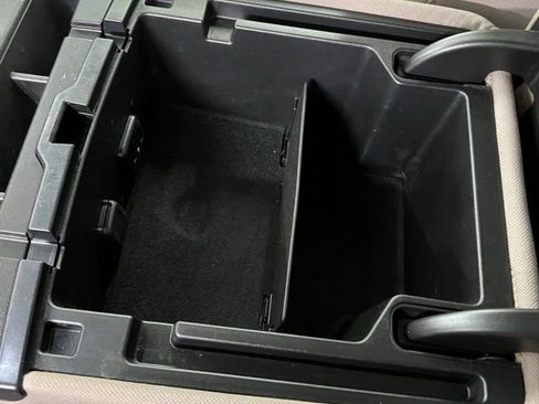 Used 2018 Chevrolet Silverado 1500 LT w/ Texas Edition image 14