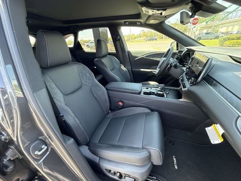 New 2026 Lexus RX 350 FWD image 16