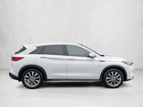 Used 2019 INFINITI QX50 Luxe w/ Navigation Package image 4