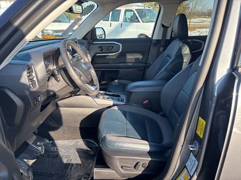 Used 2022 Ford Bronco Sport Outer Banks w/ Tech Package AWD/4WD image 14